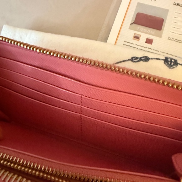 Prada Saffiano Leather Wallet in Candy Pink - Picture 5 of 9